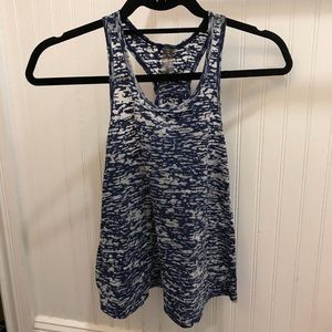 Women’s tank. Great for working out!
